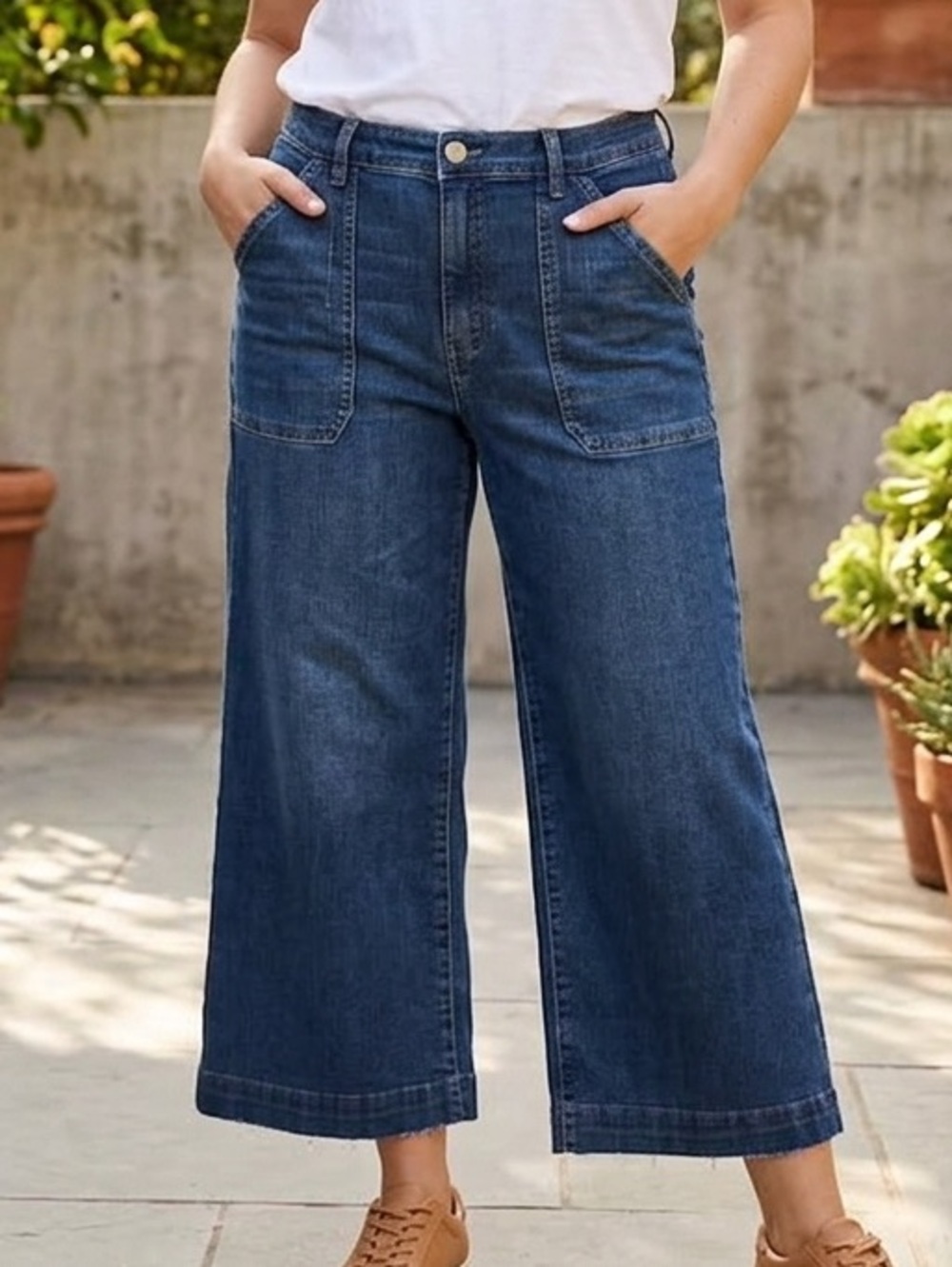 Time and Tru High Rise Wide Leg Cropped Jeans Size 12